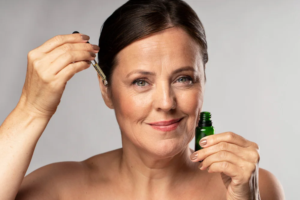 Application for Anti Aging Serums