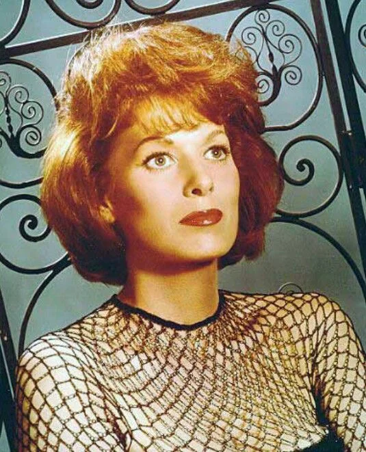 Maureen O’Hara with red hair
