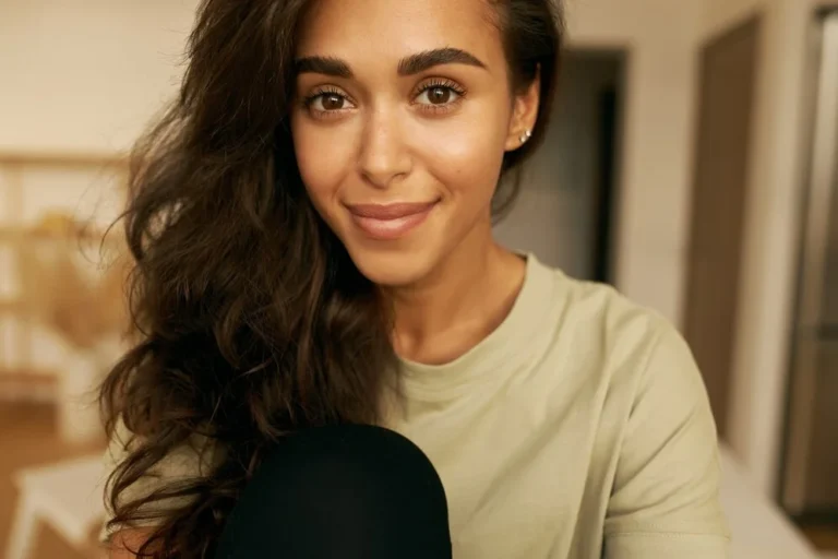 Dusky Skin Tone: Unlocking Beauty